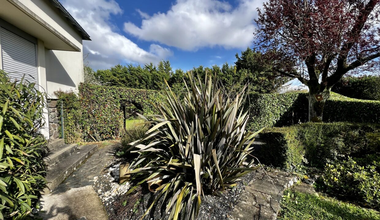 maison-individuelle-6-pieces-pissotte-85200-1764094340-VM340_8_original