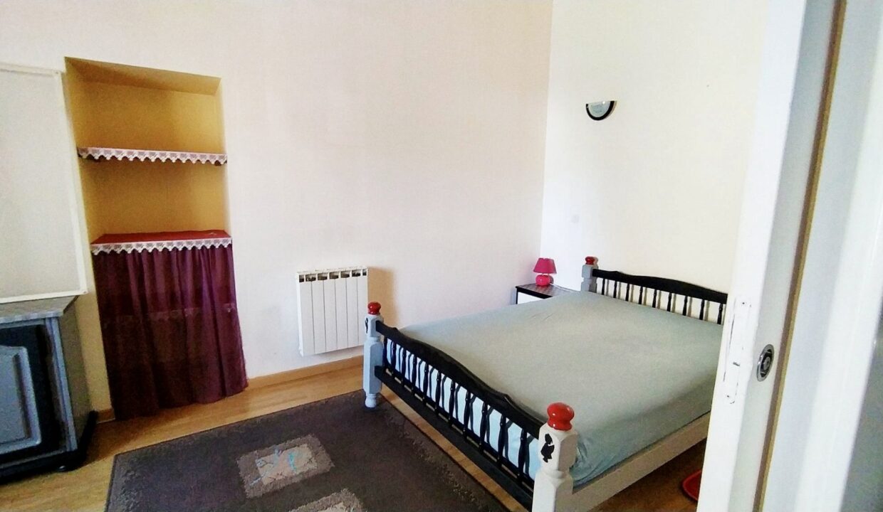 maison-traditionnelle-2-pieces-vouille-les-marais-85450-1774682952-VM358_13_original