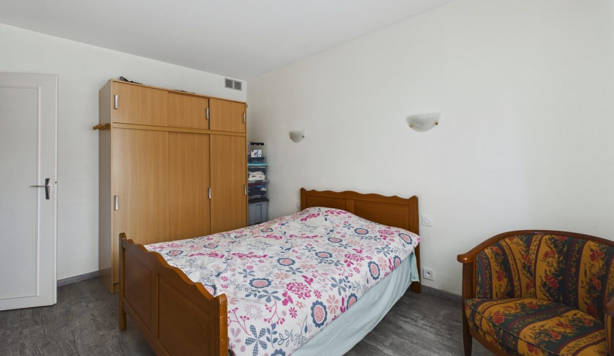 maison-individuelle-4-pieces-fontenay-le-comte-85200-1772129035-VM418_14_original