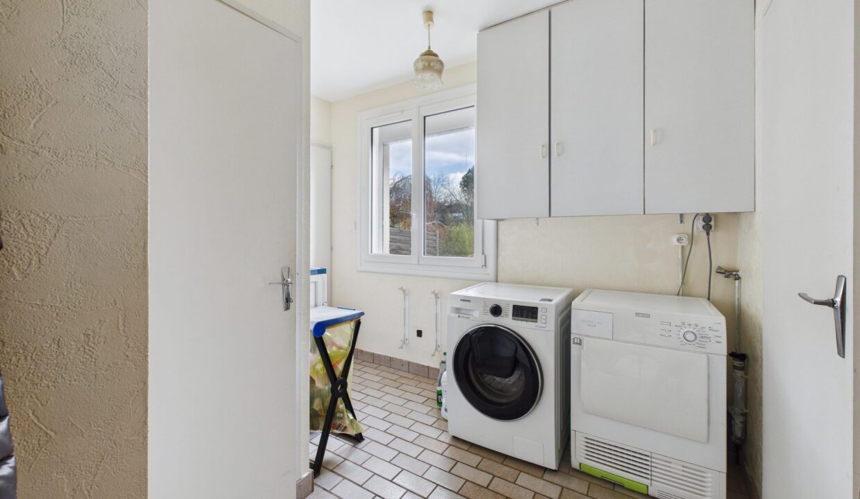 maison-individuelle-4-pieces-fontenay-le-comte-85200-1772129035-VM418_22_original