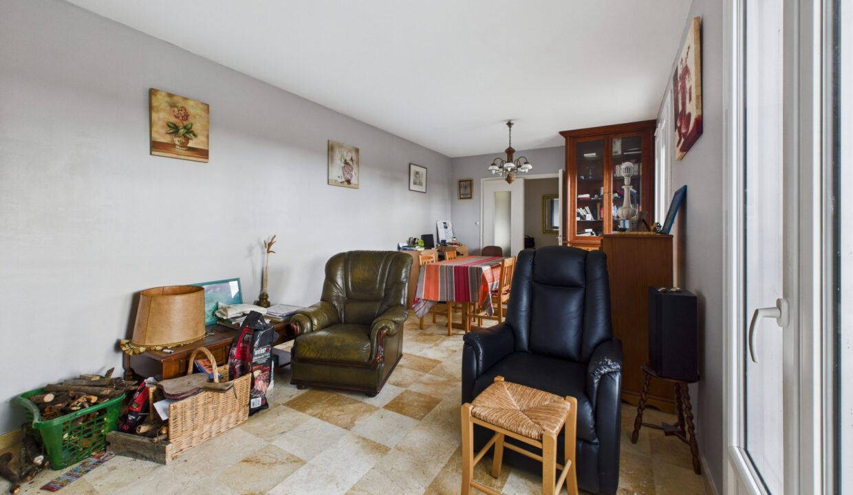 maison-individuelle-4-pieces-fontenay-le-comte-85200-1772129035-VM418_24_original