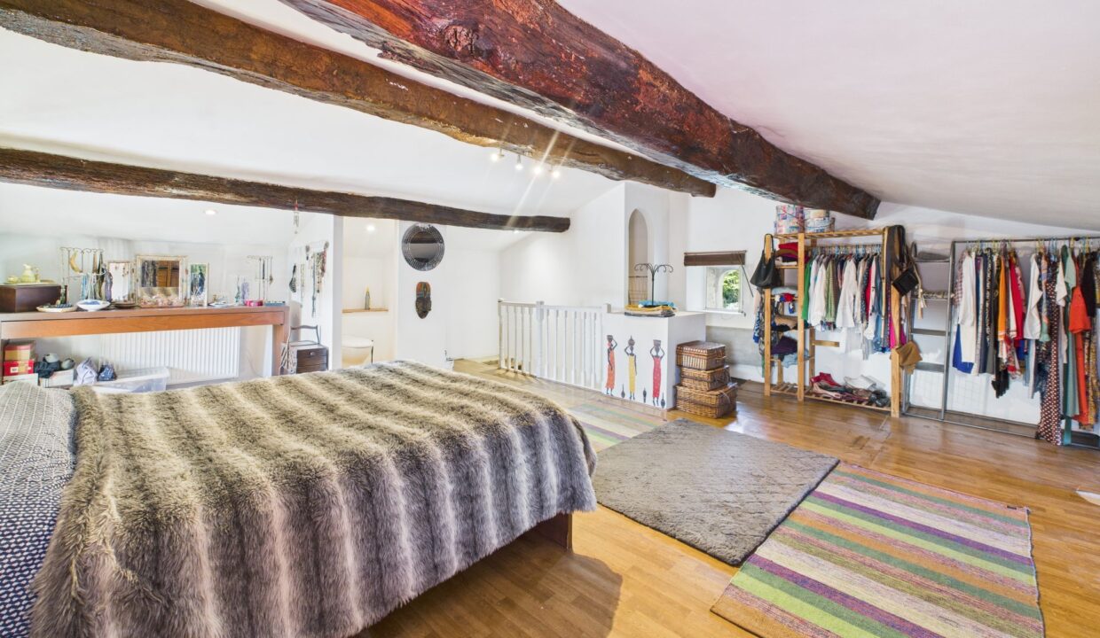 maison-ancienne-5-pieces-fontenay-le-comte-85200-1776679745-VM593_14_original