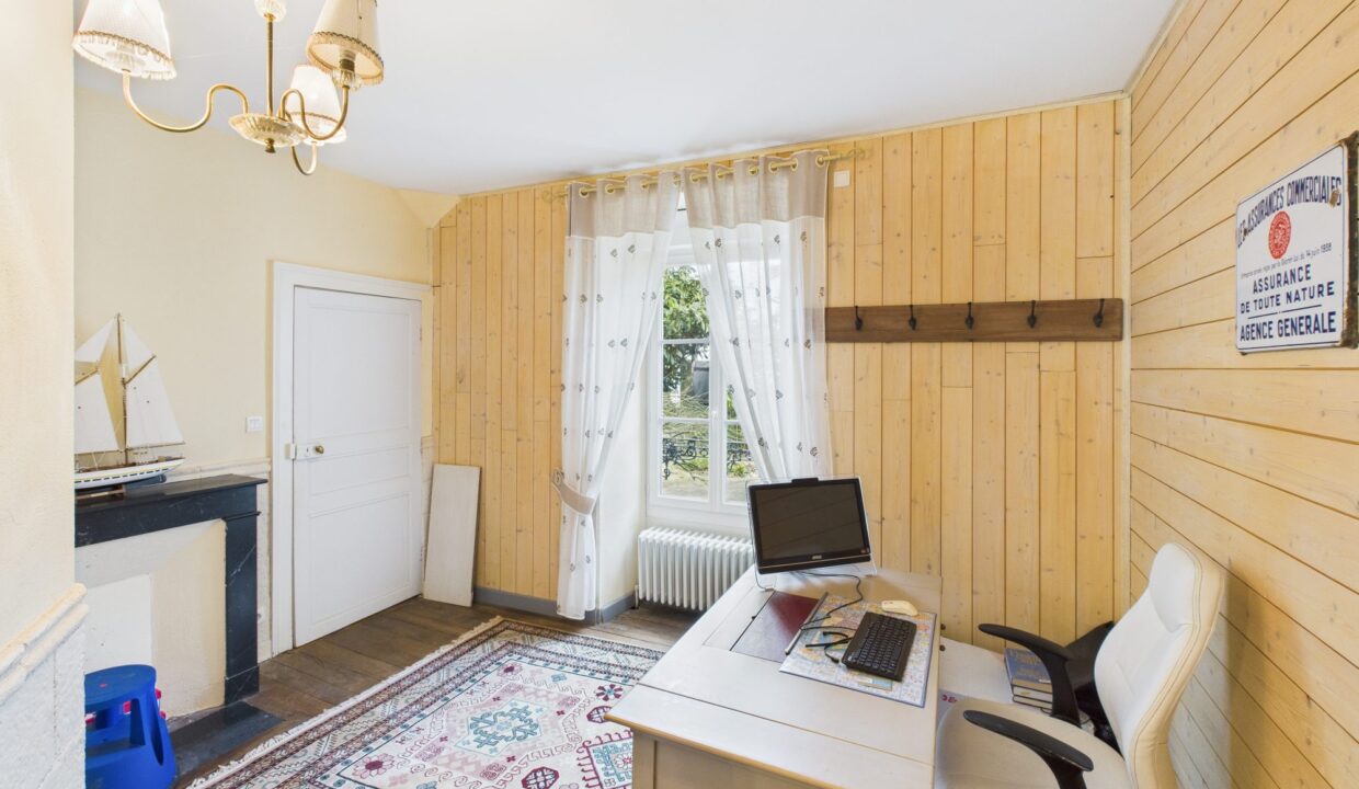 maison-bourgeoise-7-pieces-terval-85120-1776422073-VM612_16_original