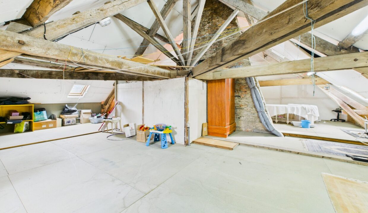 maison-bourgeoise-7-pieces-terval-85120-1776422073-VM612_29_original