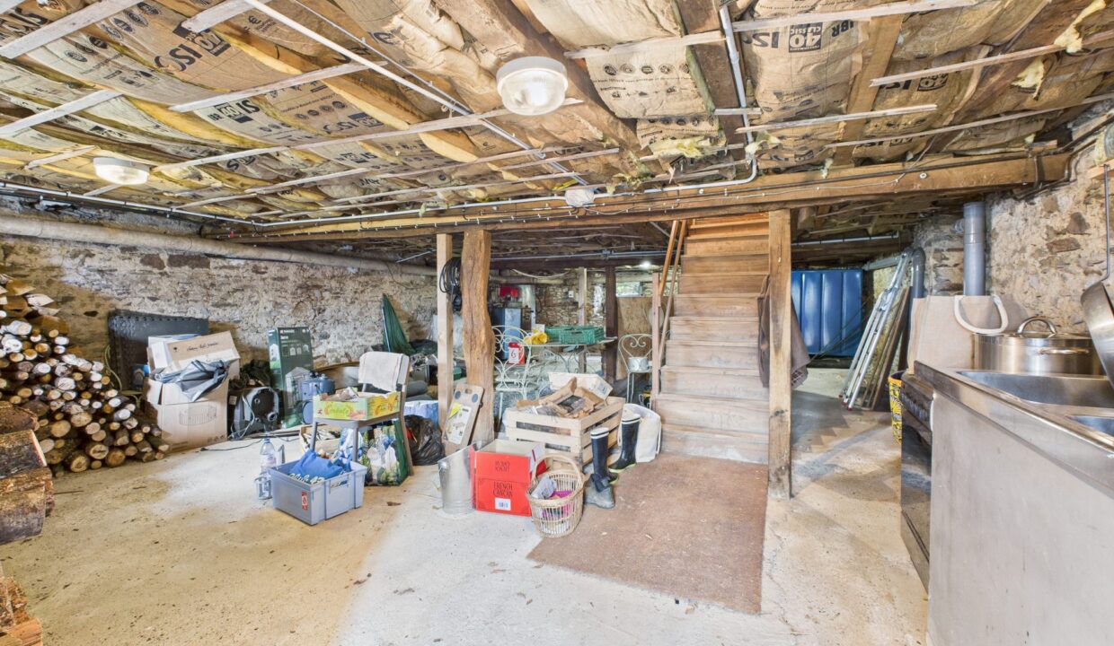 maison-bourgeoise-7-pieces-terval-85120-1776422073-VM612_39_original