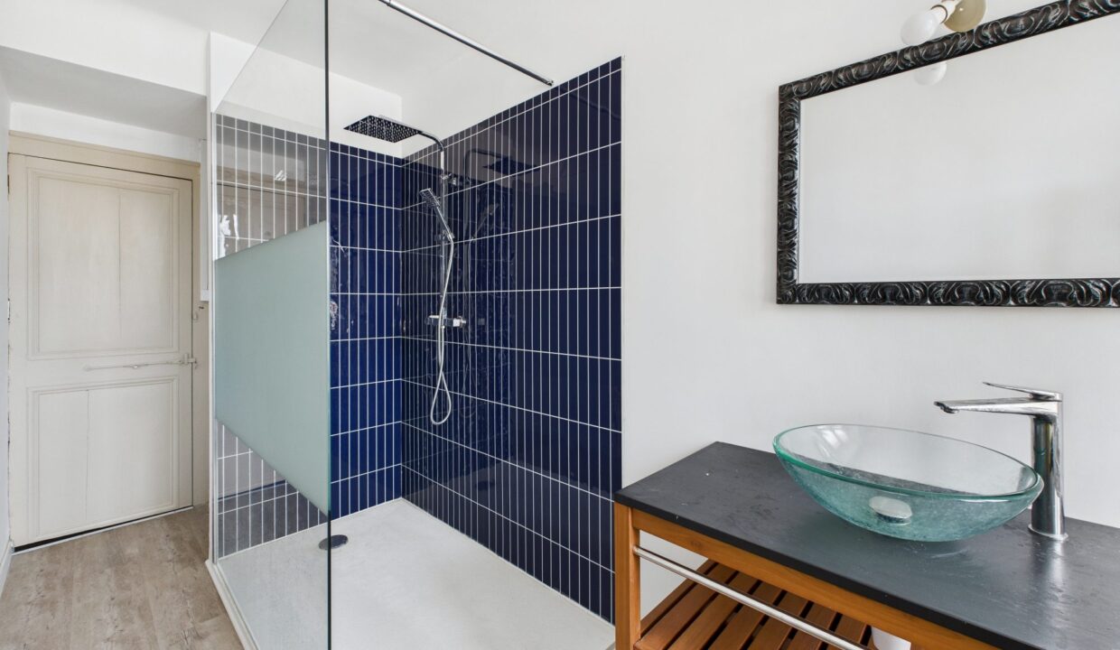 maison-ancienne-8-pieces-l-hermenault-85570-1774343815-VM702_26_original