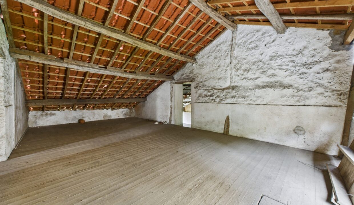 maison-ancienne-8-pieces-l-hermenault-85570-1774343815-VM702_41_original