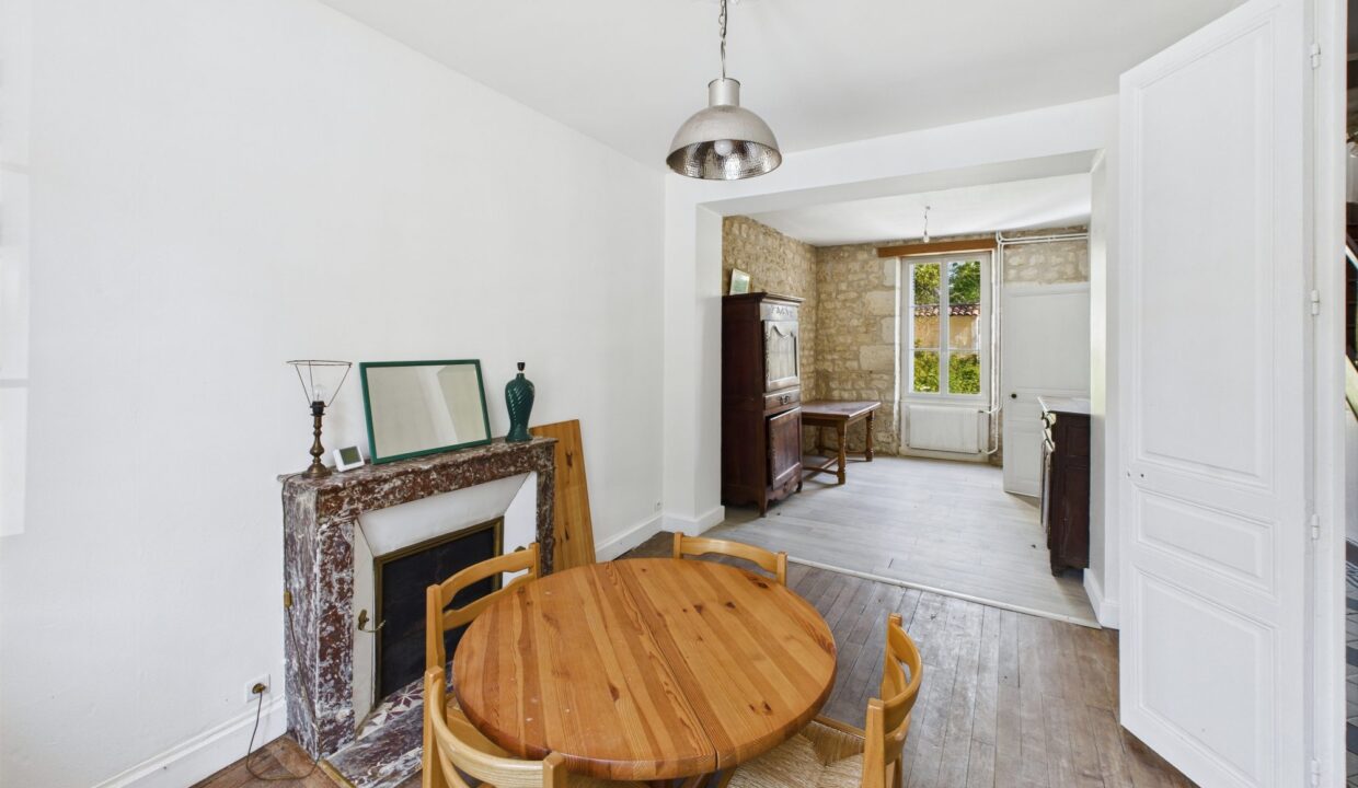 maison-bourgeoise-8-pieces-fontenay-le-comte-85200-1776331283-VM665_1_original