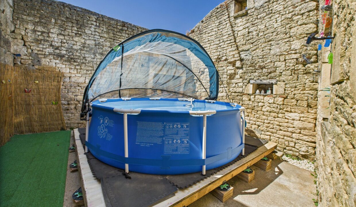 maison-ancienne-6-pieces-bouille-courdault-85420-1776156898-VM749_24_original