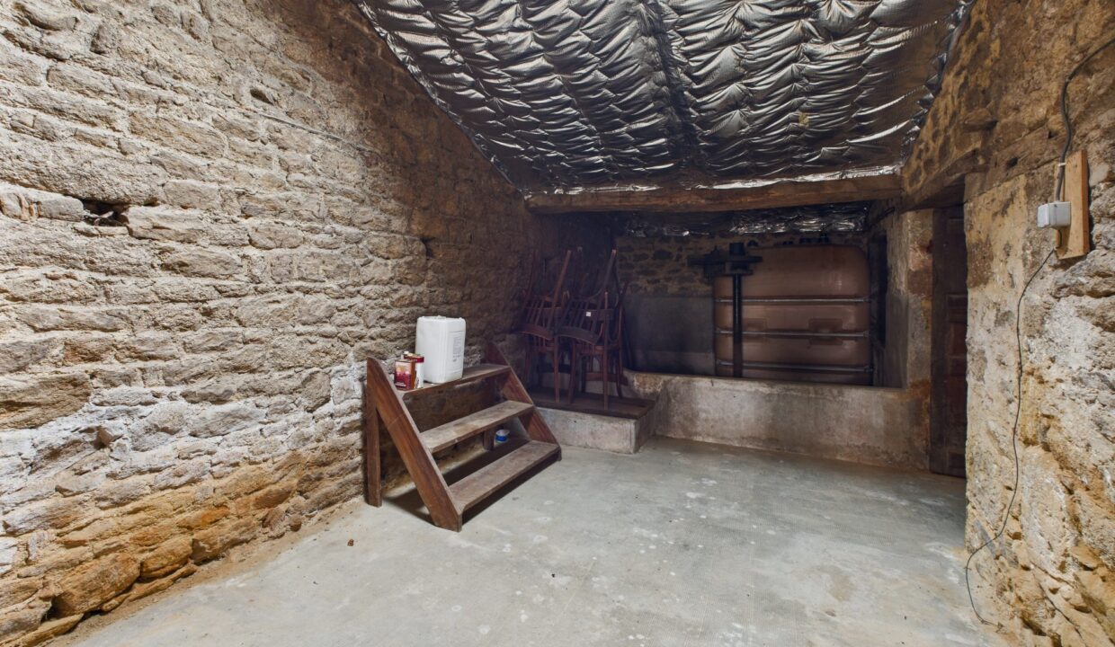 maison-mitoyenne-2-cotes-3-pieces-saint-cyr-des-gats-85410-1771503877-VM763_14_original