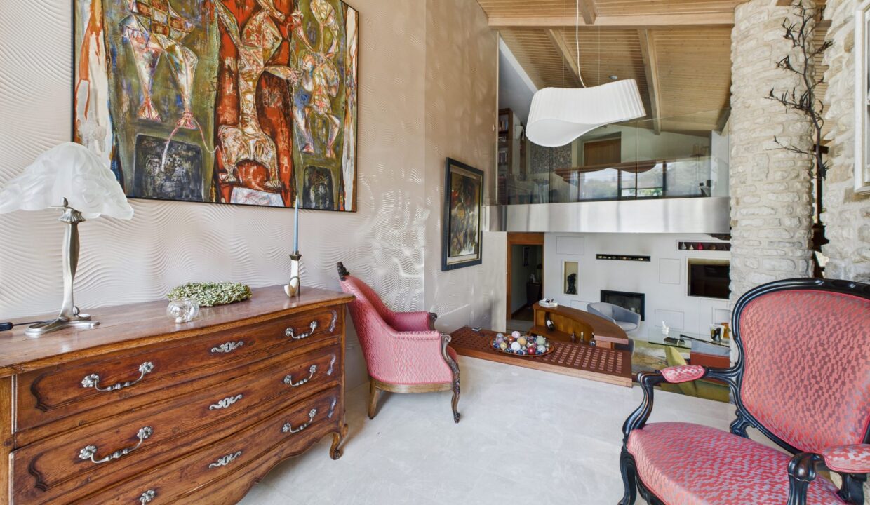 maison-villa-10-pieces-serigne-85200-1771843273-VM747_15_original