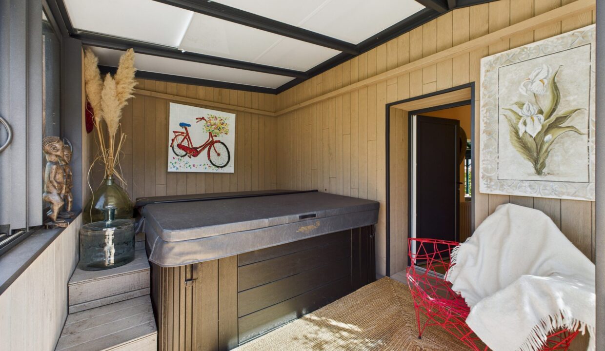 maison-villa-10-pieces-serigne-85200-1771843273-VM747_18_original