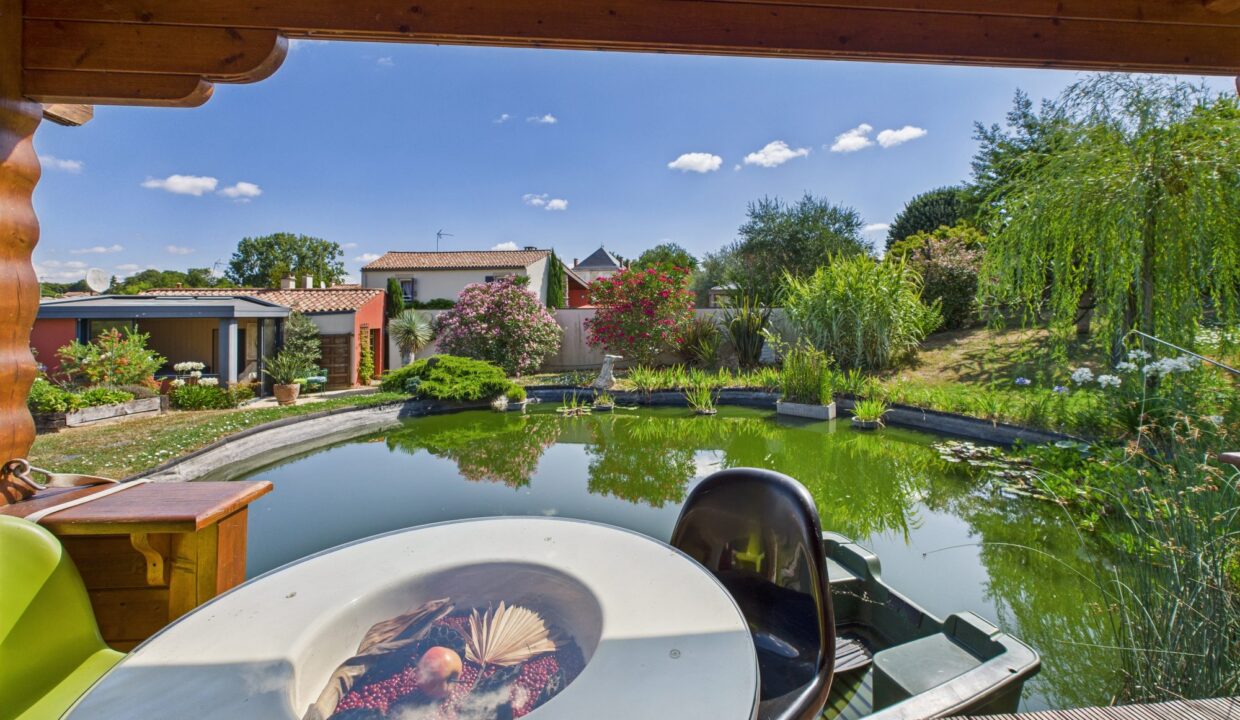 maison-villa-10-pieces-serigne-85200-1771843273-VM747_19_original