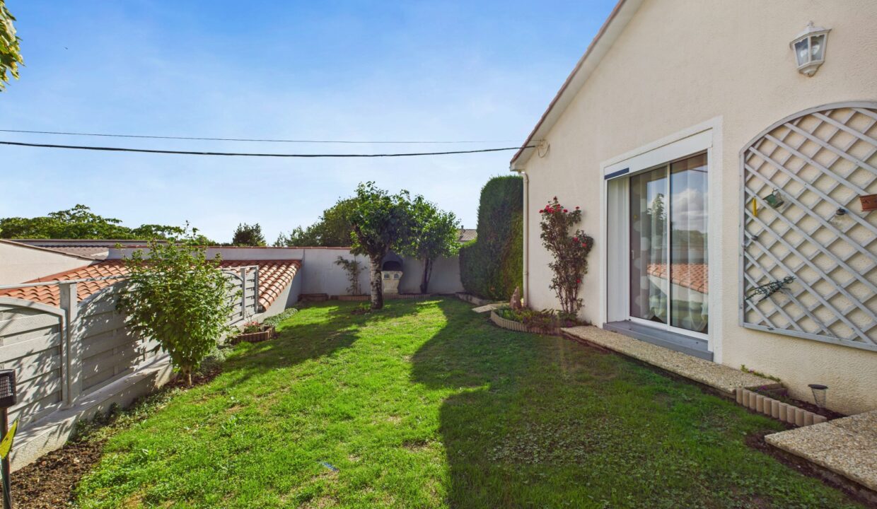 maison-contemporaine-5-pieces-mouilleron-saint-germain-85390-1775033582-VM794_17_original