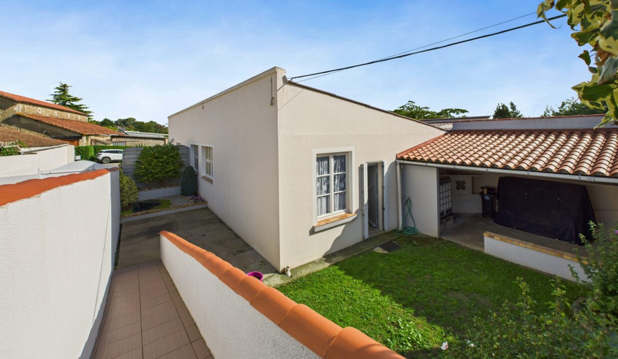 maison-contemporaine-5-pieces-mouilleron-saint-germain-85390-1775033582-VM794_18_original