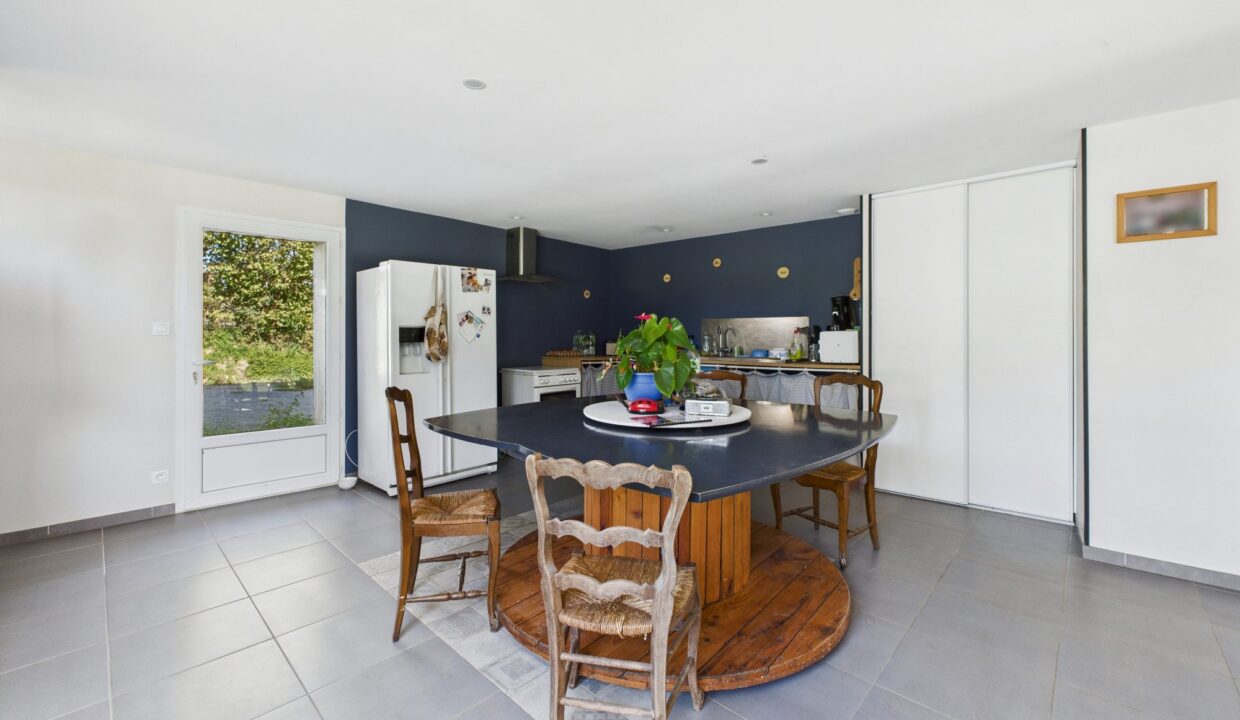 maison-maison-de-campagne-4-pieces-la-chapelle-aux-lys-85120-1774682785-VM822_13_original