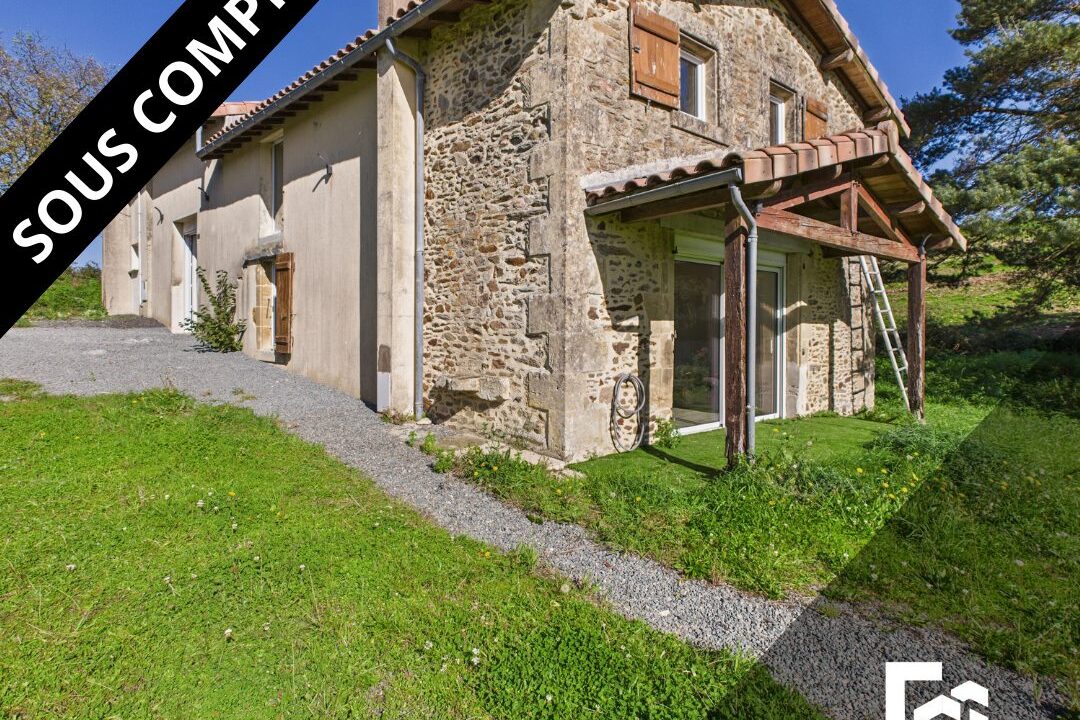 maison-maison-de-campagne-4-pieces-la-chapelle-aux-lys-85120-1774682785-VM822_32_original