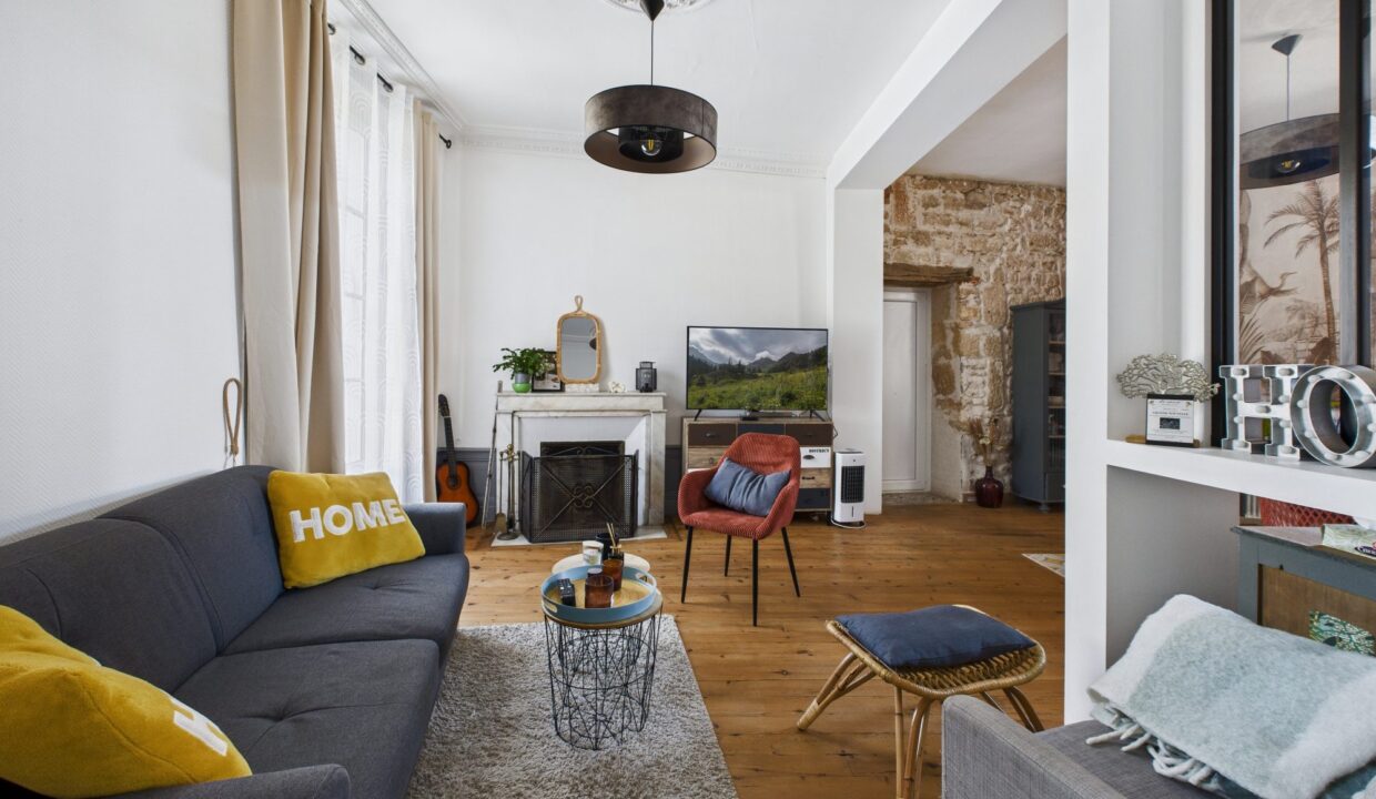 maison-mitoyenne-1-cote-5-pieces-fontenay-le-comte-85200-1775635690-VM802_14_original