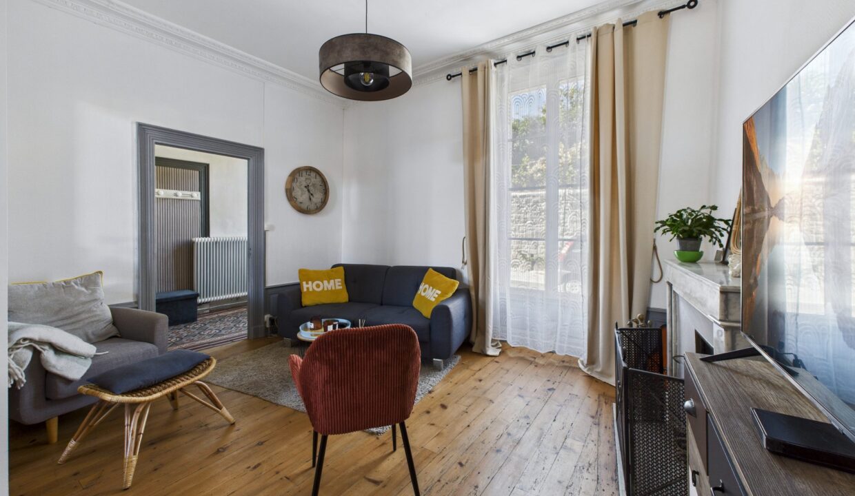 maison-mitoyenne-1-cote-5-pieces-fontenay-le-comte-85200-1775635690-VM802_15_original