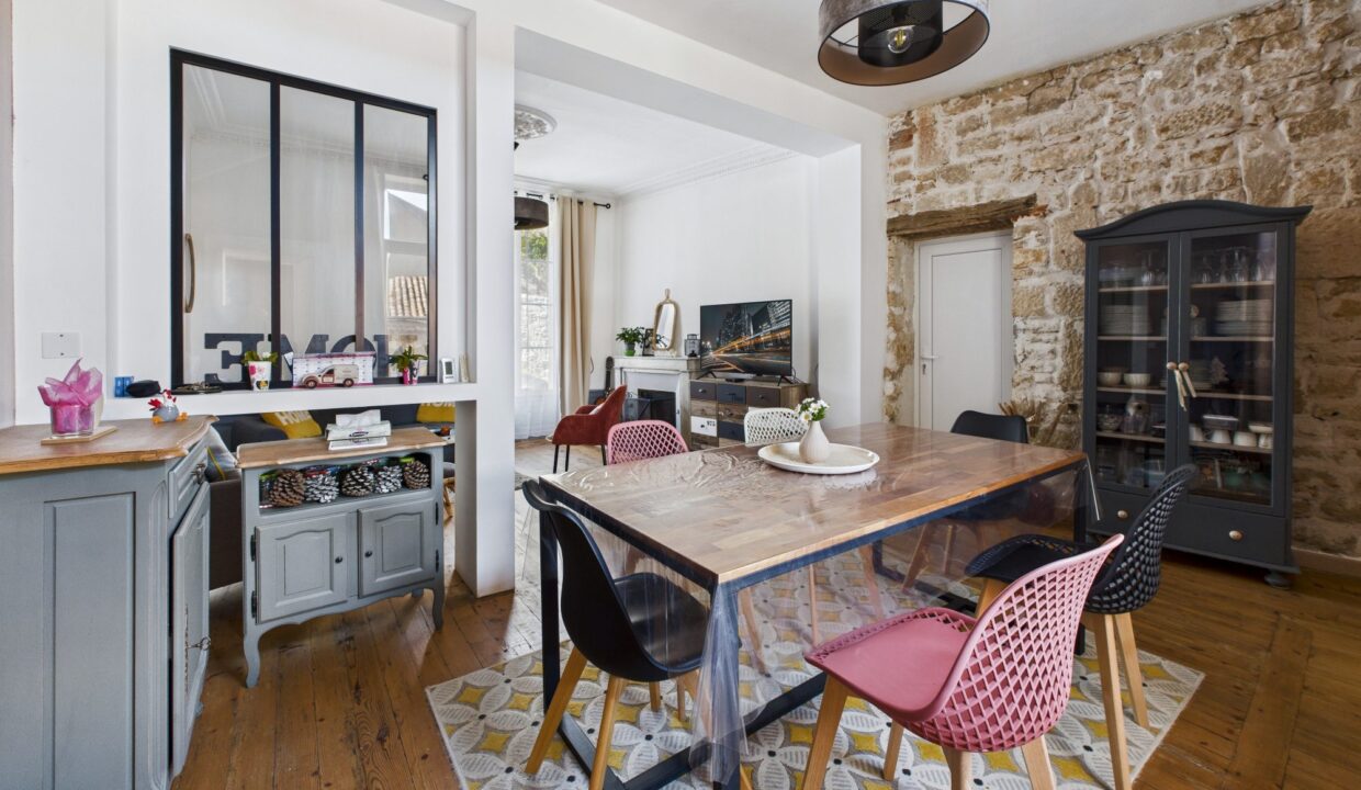 maison-mitoyenne-1-cote-5-pieces-fontenay-le-comte-85200-1775635690-VM802_18_original