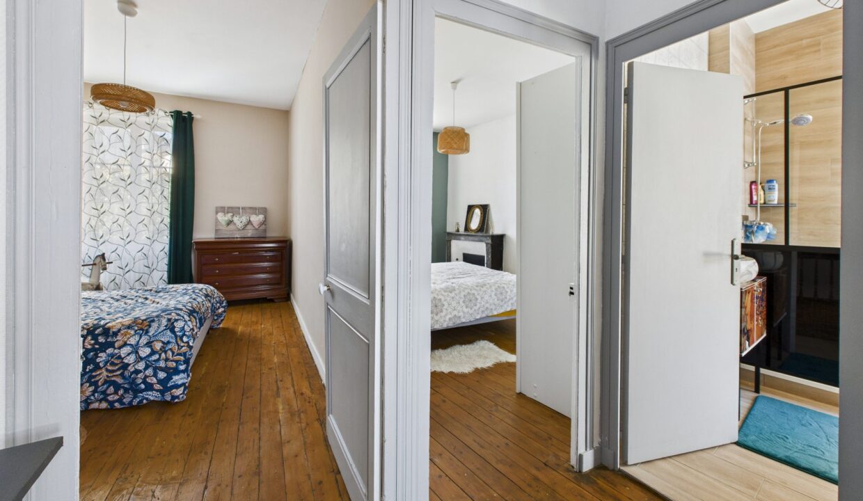 maison-mitoyenne-1-cote-5-pieces-fontenay-le-comte-85200-1775635690-VM802_8_original