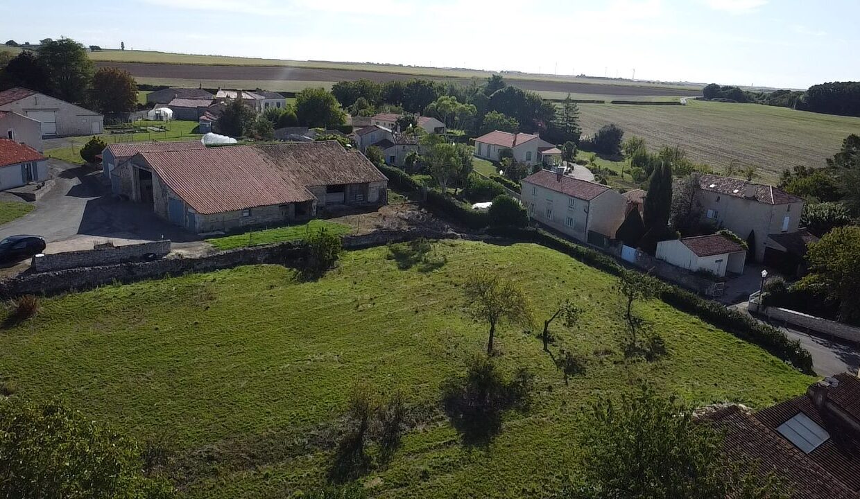 terrain-constructible-2046-m2-rives-d-autise-85240-1789693505-VT072_10_original