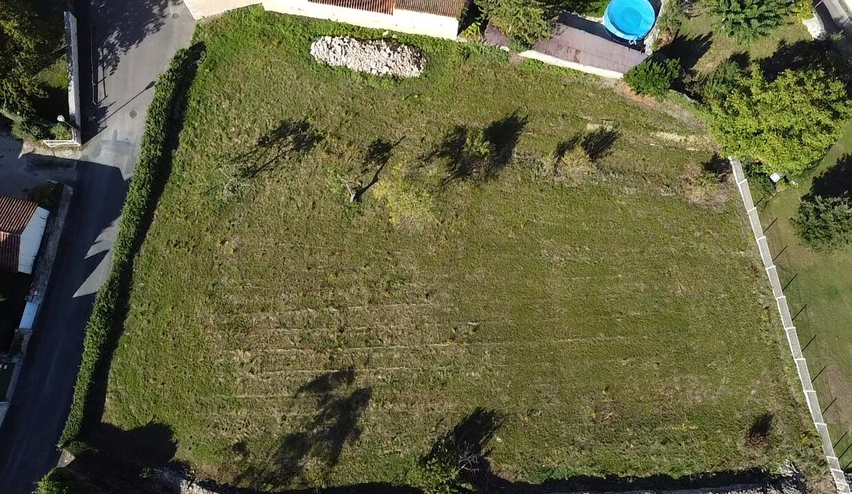 terrain-constructible-2046-m2-rives-d-autise-85240-1789693505-VT072_4_original