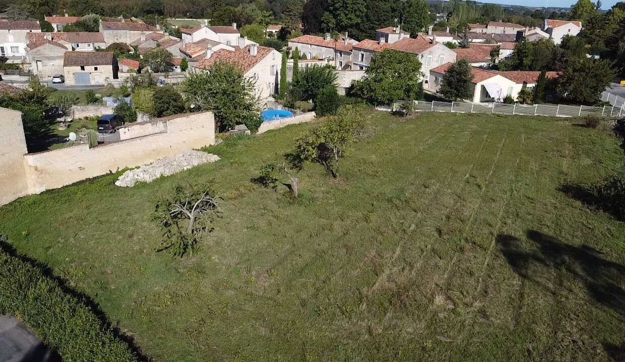 terrain-constructible-2046-m2-rives-d-autise-85240-1789693505-VT072_7_original