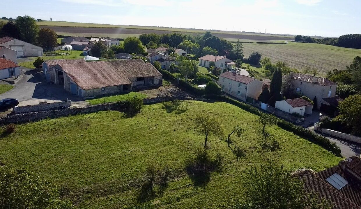 terrain-constructible-2046-m2-rives-d-autise-85240-1789693505-VT072_9_original