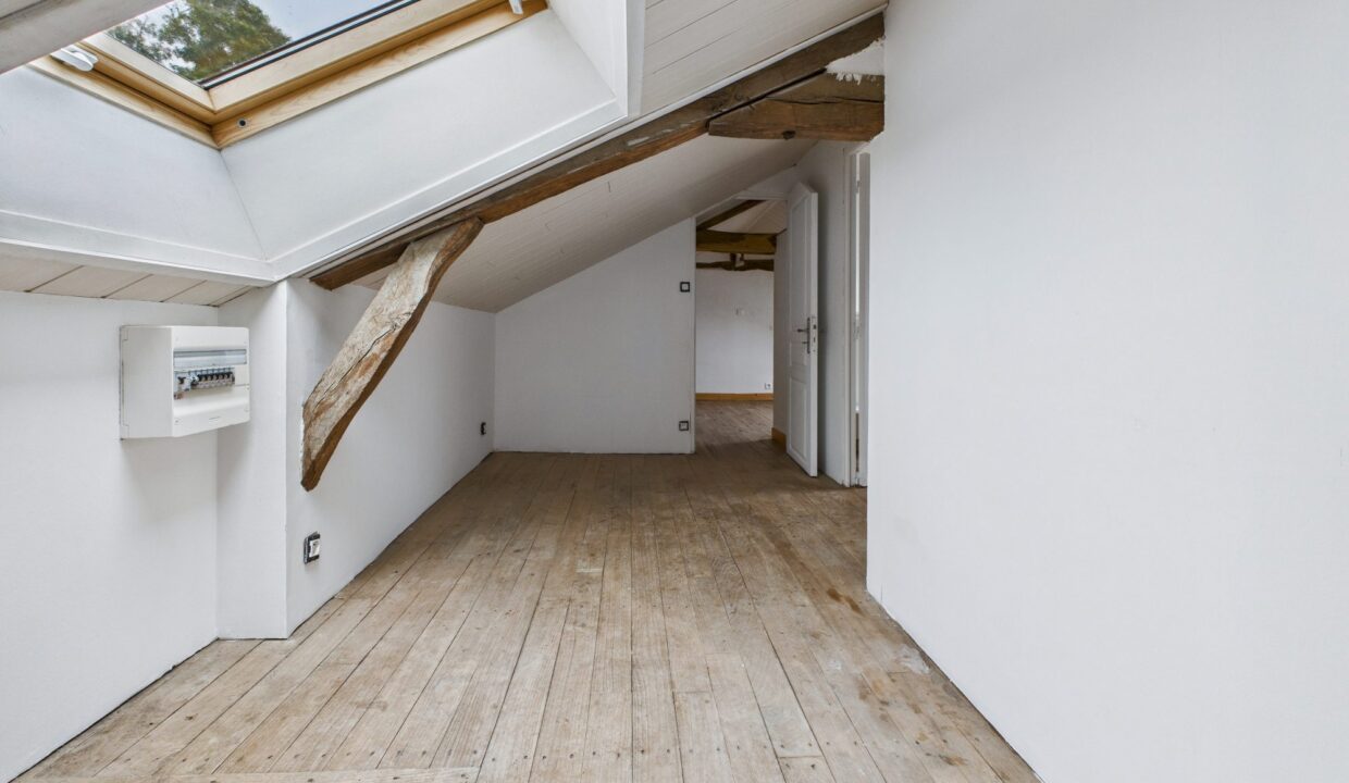 maison-ancienne-5-pieces-saint-hilaire-de-voust-85120-1776421632-VM836_18_original