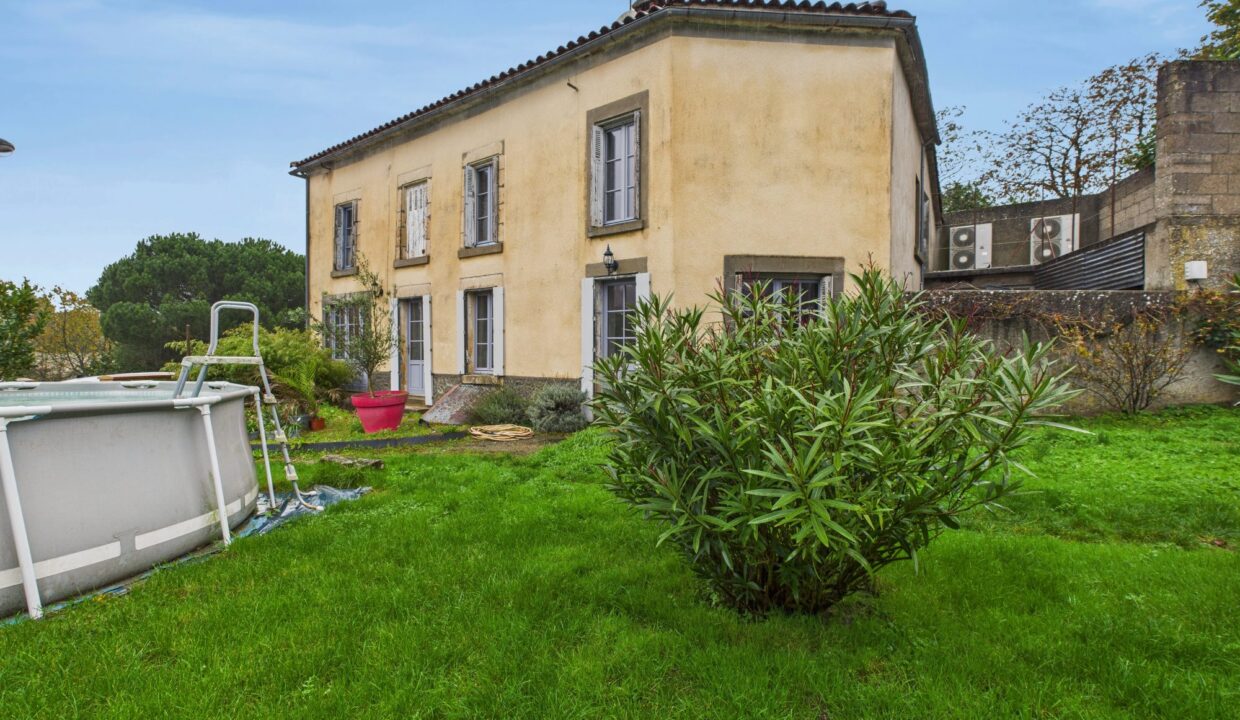 maison-ancienne-5-pieces-saint-hilaire-de-voust-85120-1776421632-VM836_32_original