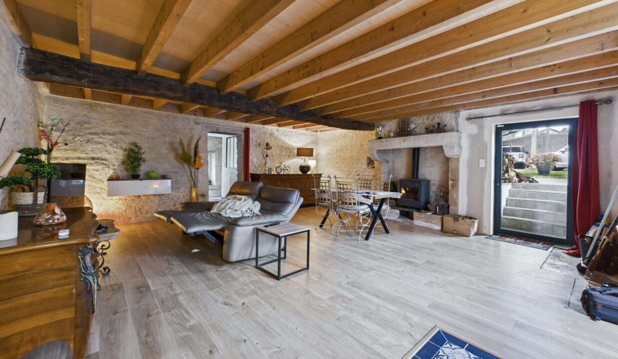 maison-ancienne-5-pieces-ardin-79160-1763391932-VM855_8_original