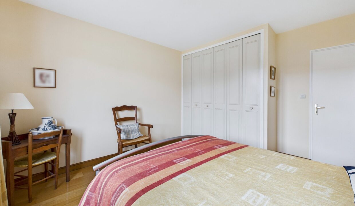 maison-ancienne-6-pieces-fontenay-le-comte-85200-1776930852-VM866_29_original