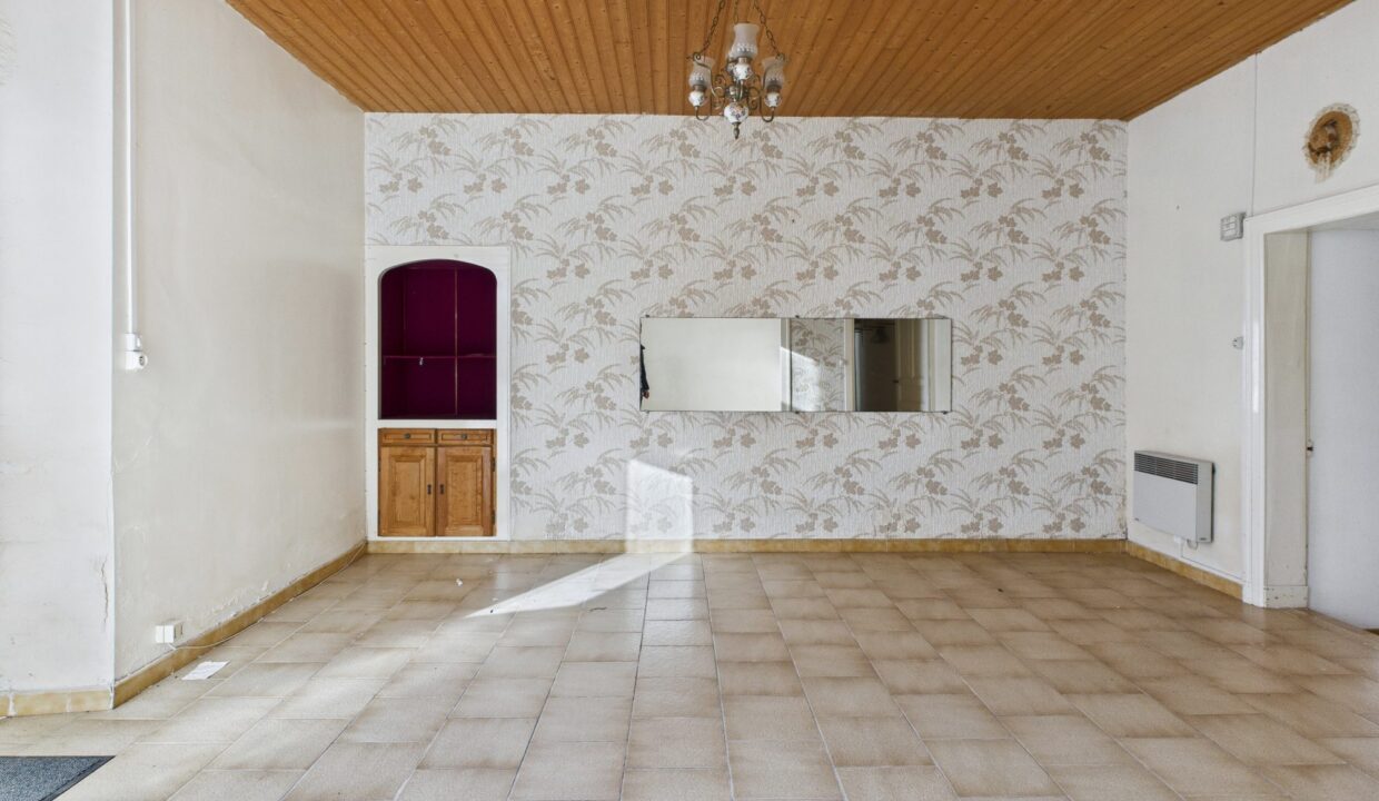 maison-mitoyenne-1-cote-8-pieces-fontenay-le-comte-85200-1771583775-VM856_2_original