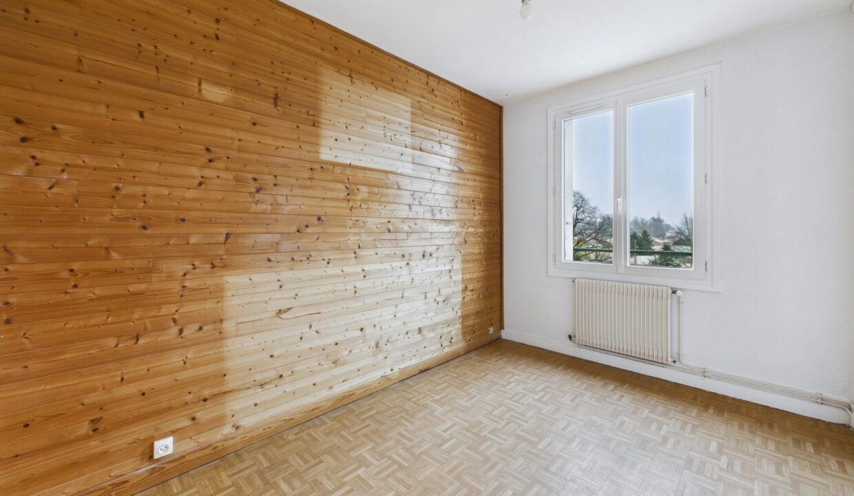 appartement-t4-5-4-pieces-fontenay-le-comte-85200-1776241511-VA1926_10_original