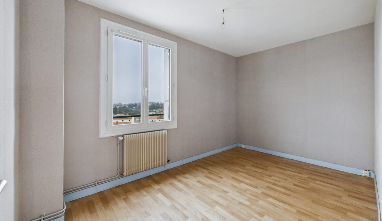 appartement-t4-5-4-pieces-fontenay-le-comte-85200-1776241511-VA1926_7_original