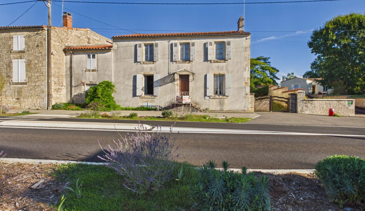maison-ancienne-6-pieces-fontenay-le-comte-85200-1791378336-VM870_14_original