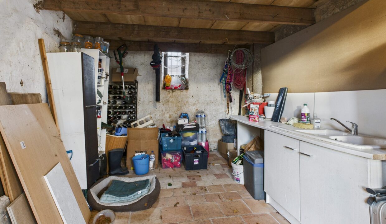 maison-ancienne-7-pieces-nalliers-85370-1771843210-VM868_21_original