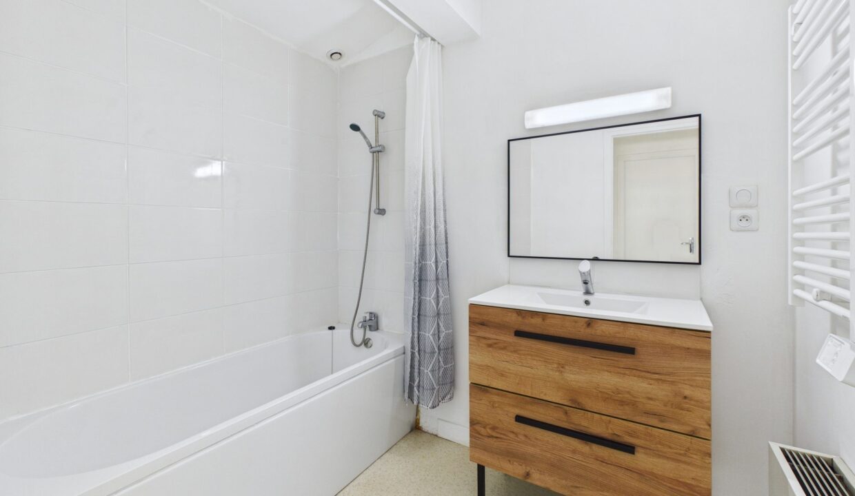 maison-mitoyenne-1-cote-3-pieces-mouilleron-saint-germain-85390-1780939715-VM876_5_original