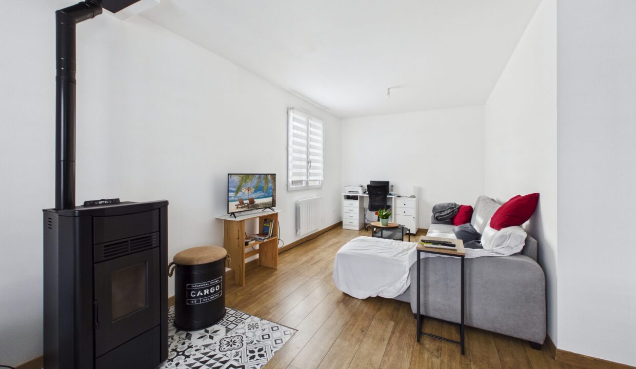 maison-individuelle-2-pieces-auchay-sur-vendee-85200-1777301724-VM894_6_original