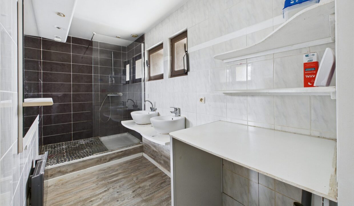 maison-mitoyenne-1-cote-4-pieces-vouille-les-marais-85450-1771411903-VM892_10_original