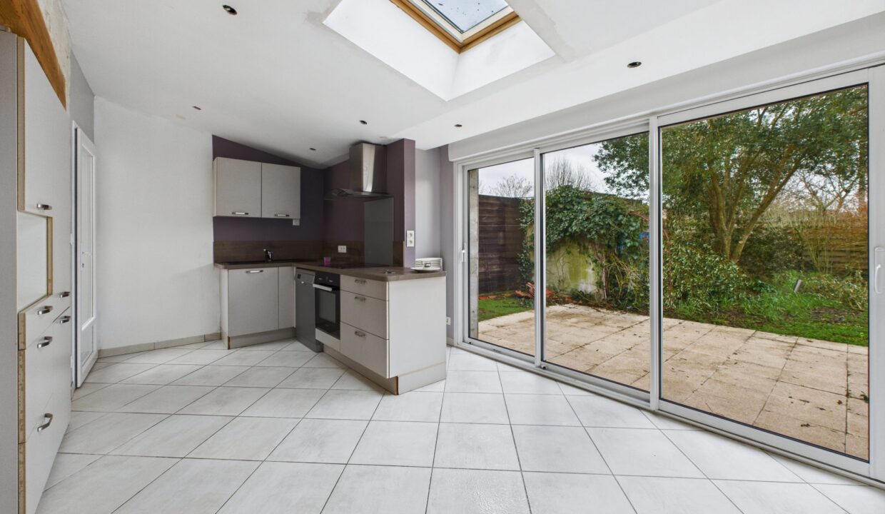 maison-mitoyenne-1-cote-4-pieces-vouille-les-marais-85450-1771411903-VM892_2_original