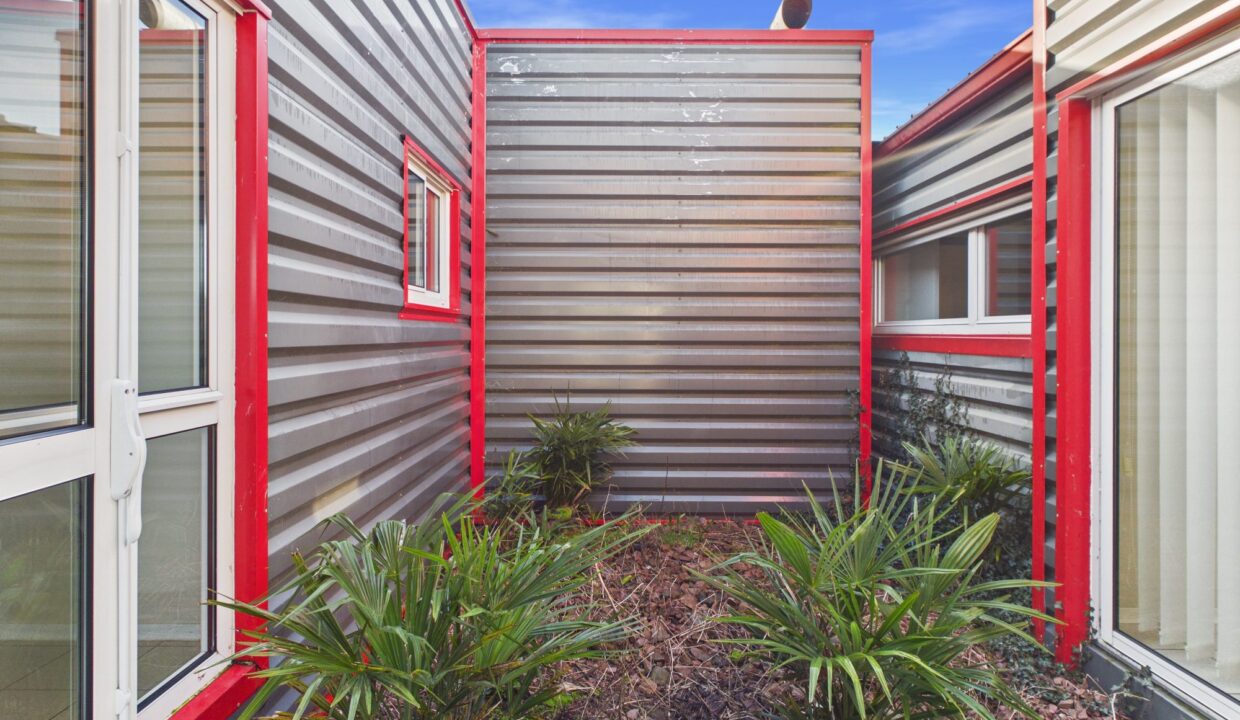 immobilier-pro-local-commercial-770-m2-la-chataigneraie-85120-1790253334-VP087_23_original