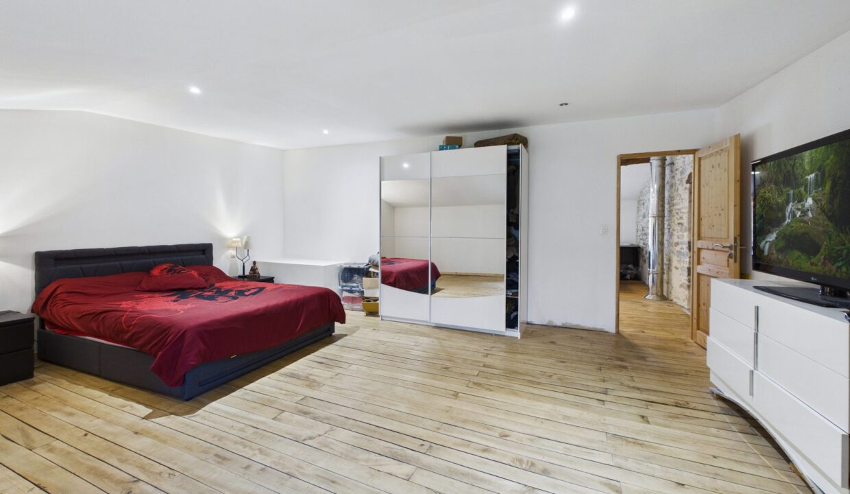 maison-ancienne-6-pieces-la-chapelle-aux-lys-85120-1776931159-VM903_20_original