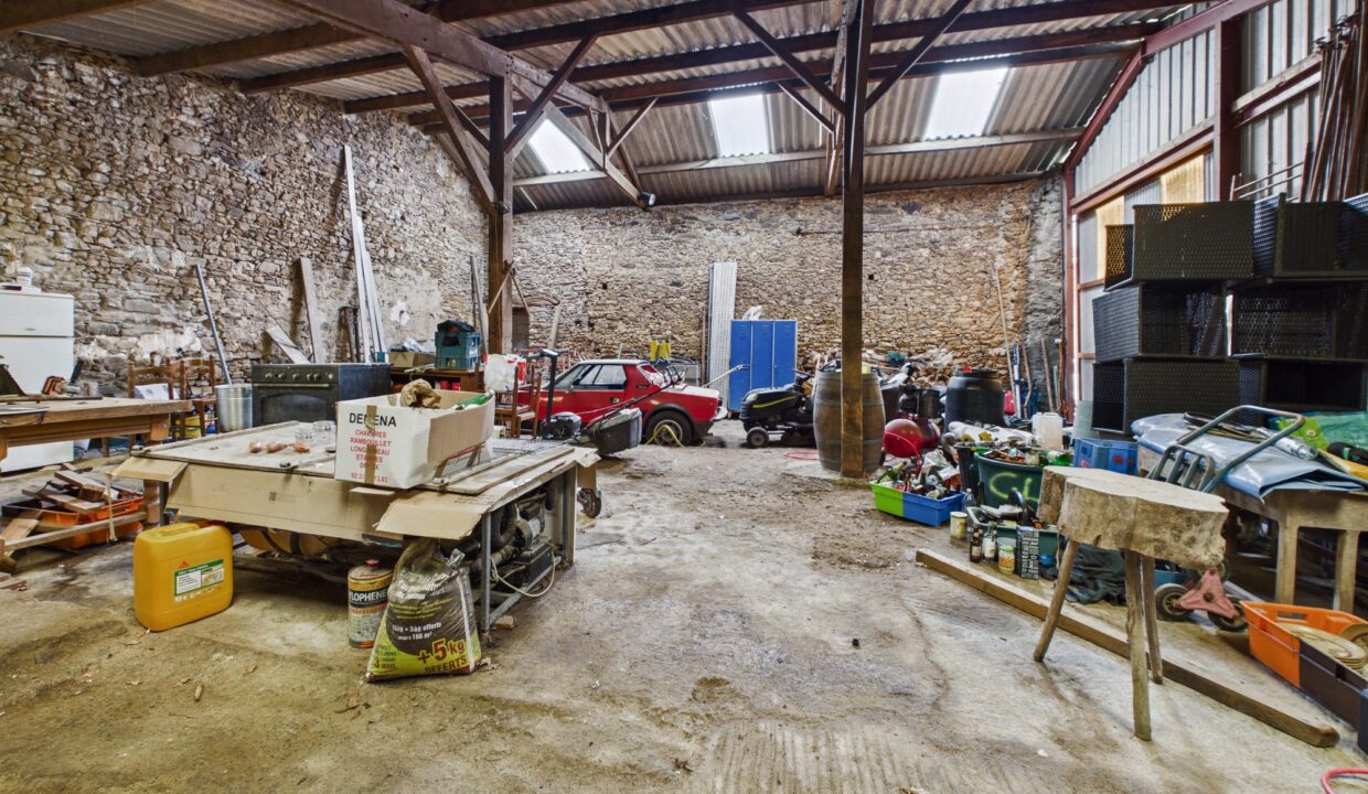 maison-ancienne-6-pieces-la-chapelle-aux-lys-85120-1776931159-VM903_38_original