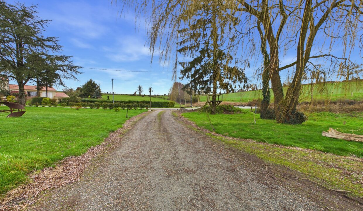 maison-ancienne-6-pieces-la-chapelle-aux-lys-85120-1776931159-VM903_44_original