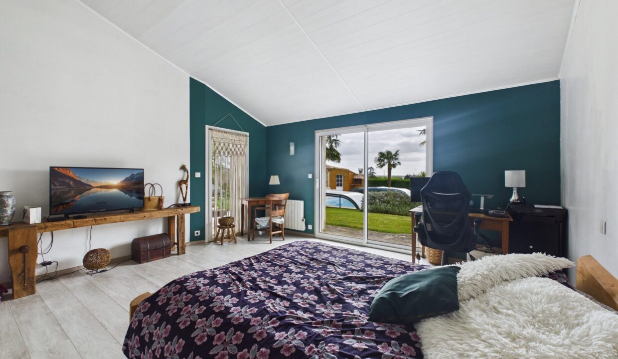 maison-plain-pied-8-pieces-montreuil-85200-1777297224-VM918_23_original