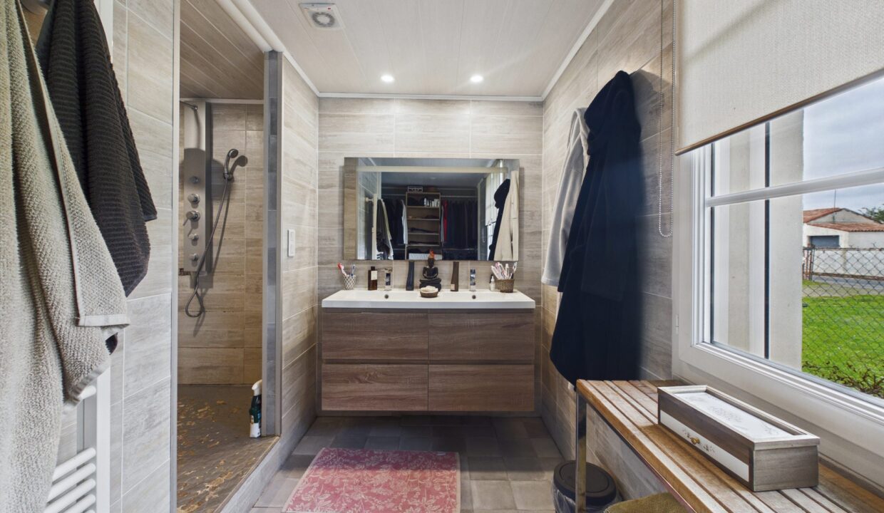 maison-plain-pied-8-pieces-montreuil-85200-1777297224-VM918_25_original