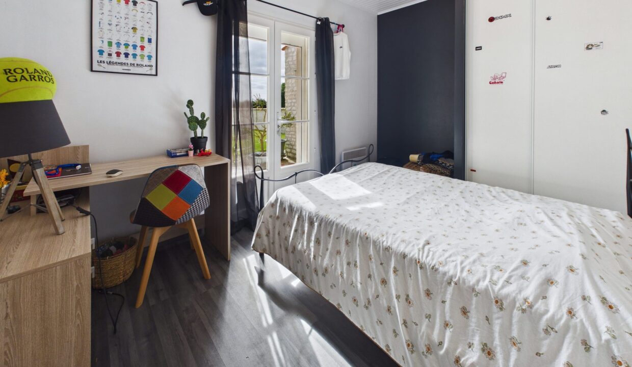 maison-plain-pied-8-pieces-montreuil-85200-1777297224-VM918_29_original