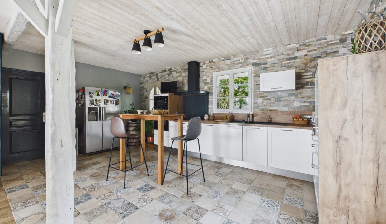 maison-plain-pied-8-pieces-montreuil-85200-1777297224-VM918_32_original